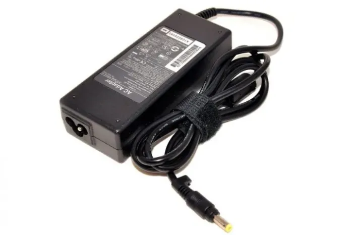 Fonte Notebook HP Plug Amarelo 60W 18.5V 3.5A