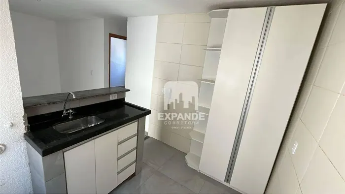 Apartamento com 2 dormitórios para alugar, 39 m² por R$ 1.325,00/mês - Vila Juliana - Botu