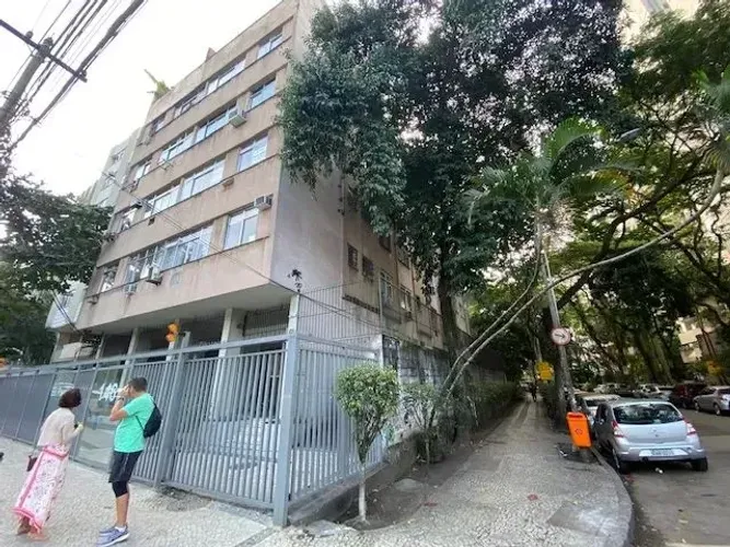 Apartamento para aluguel com 38 metros quadrados com 1 quarto