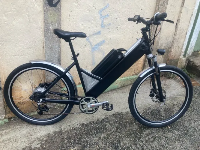 Bicicleta elétrica 48 v 500 w ou 36 v 350 500 w toda shimano nova 5000 reais 