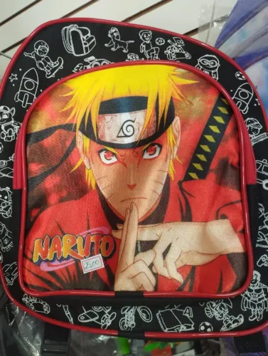Mochila Infantil com Estampa de Personagens Famosos