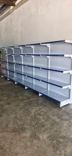 Gondolas para organizar sua loja