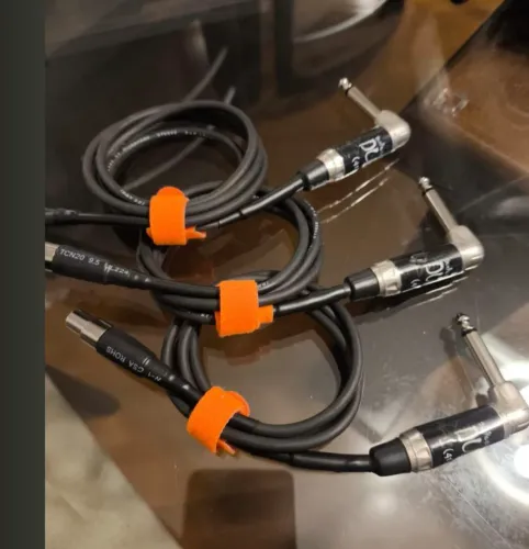 Cabo para instrumento bodypack P10 mono x Mini XLR 03 pinos AKG/PhenyxPRO ou 04 Shur