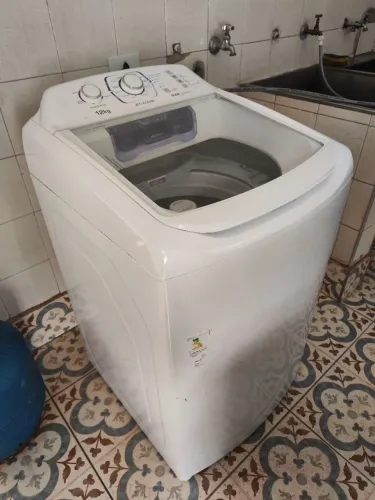 Máquina de lavar Eletrolux 12 kg