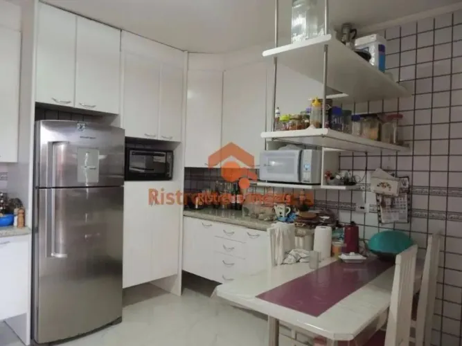 Casa com 4 dormitórios à venda, 250 m² por R$ 1.300.000,00 - Vila Campesina - Osasco/SP