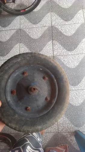 Roda para carrinho de mão
