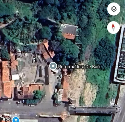 Terreno de 1.000m² com 2 casas no Siqueira Campos
