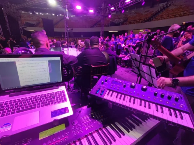 Setup de teclados completo: Yamaha S90ES + Novation Mininova