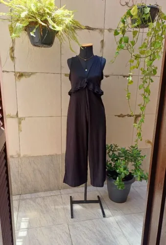 Macacão preto tam gg