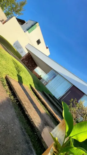 Vendo Duplex de luxo no Crato! Porteira fechada.