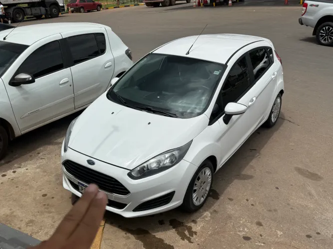 New Fiesta 1.5 2015 (mais barato OlX)