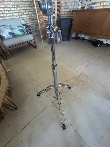 Estante Girafa Hardbeat Vendo/Troco