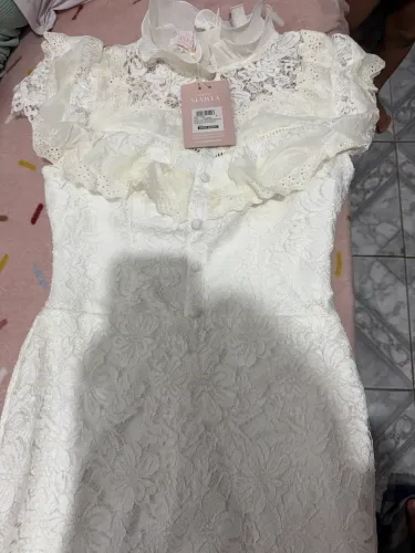 Vendo vestido nunca usado com etiqueta para casamento no civil