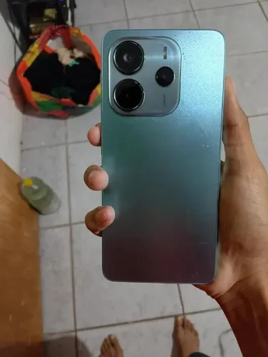 Vendo red mi 14 256 GB novo 