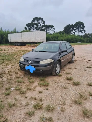 Renault Megane Sedan Dynamique Hi-flex 1.6 16V 2008