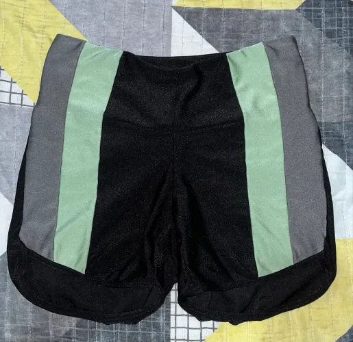Short de academia P