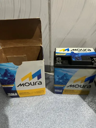  Bateria moura 
