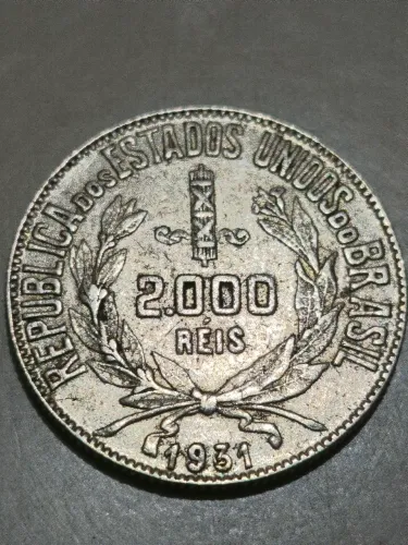 Moeda 2000 réis 1931 prata 500