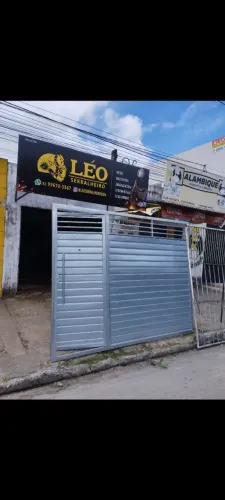 Portão de correr com portinha