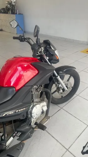 Yamaha Factor 125 2023 - Apenas 6900km Rodados Unico Doco