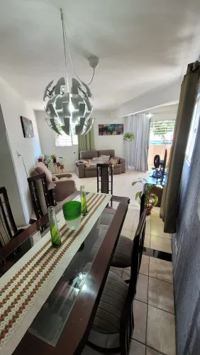 Excelente oportunidade para investimento - Prédio Comercial e Residencial - Encruzilhada