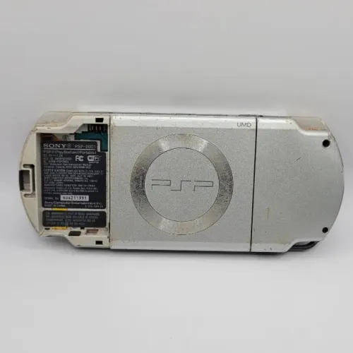 Sony PSP 2001 Silver Para Reparo Restauracao Ou Retirada De Pecas