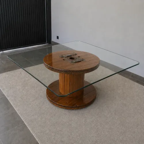 Mesa de jantar de vidro