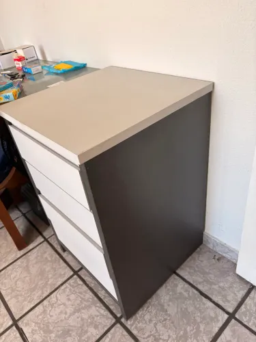 Escrivaninha 4 gavetas