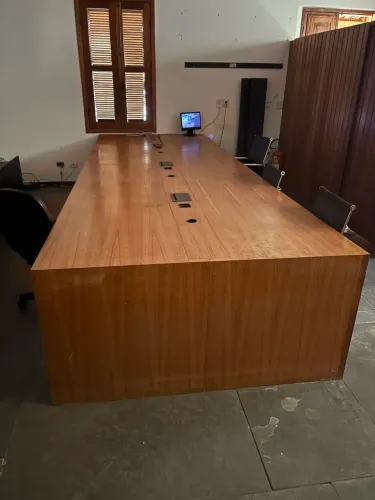 Mesa de serviço 8 estações