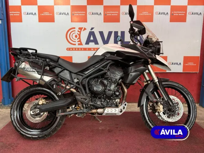 Triumph Tiger 800 800 cc 