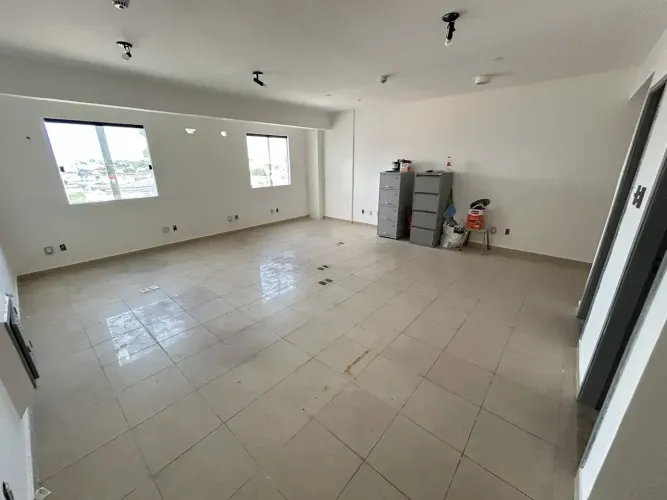 Locação | Sala Comercial 22 m² | Mediterrâneo Trade & Medical | Em frente a Vilas do Atlân