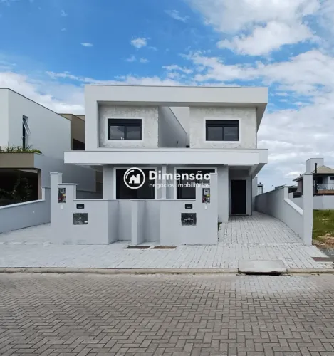 CASA FINANCIALVEL 3 SUÍTES ( 1 NO TERREO) JARDIM CAMPECHE / FLORIANÓPOLIS