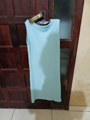 Desapegos femininos -10 reais cada- (TAMANHOS NA DESCRIÇÃO) 