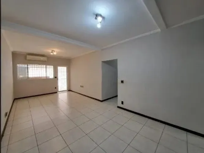 Casa para alugar - Bairro Vila Omar - Americana/SP