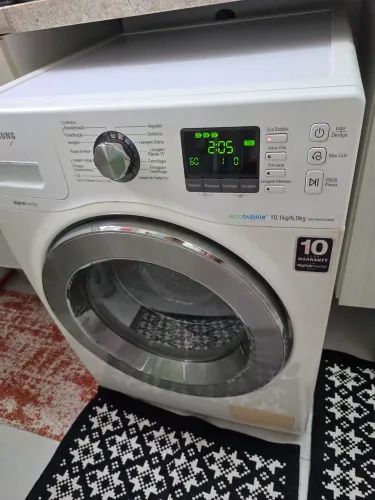 Lava e seca Samsung 10,1kg/6kg branca 220v