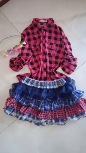 Camisa e saia de festa junina jogo RS120 entrego novo