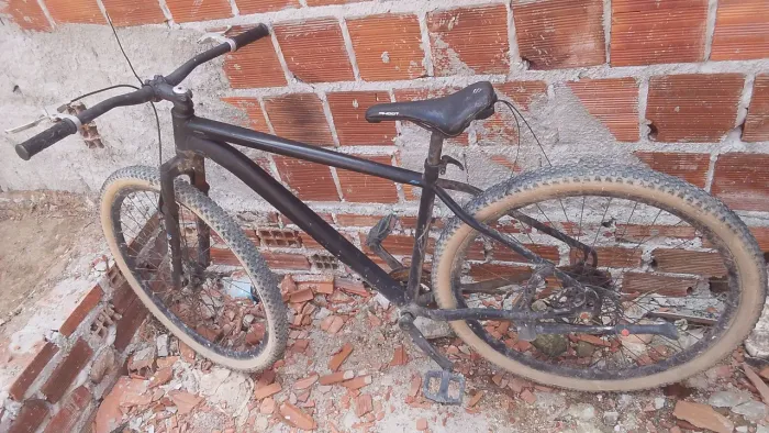 Vendo uma bicicleta aro.29