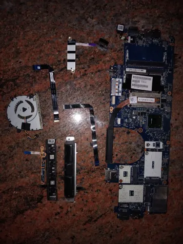 Peças e partes notebook Dell 6430u verifique preços 