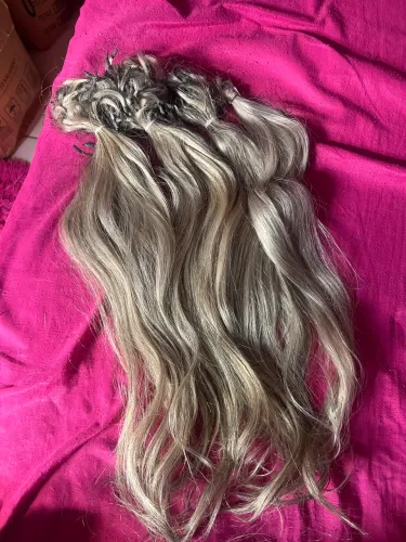 Cabelo brasileiro loiro