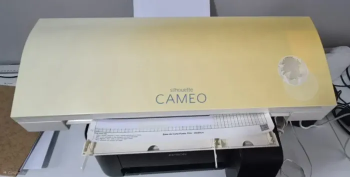 Silhouette Cameo 3