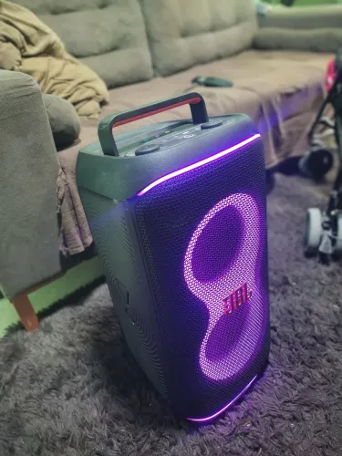 CAIXA JBL