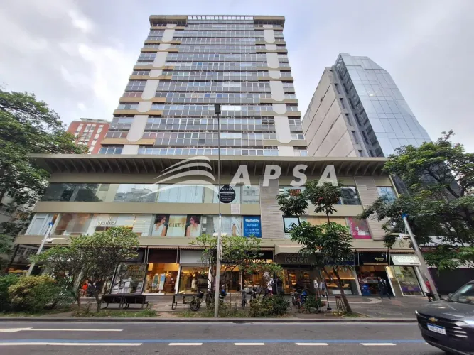 SALA COMERCIAL PARA LOCAÇÃO NA RUA ATAULFO DE PAIVA, NO LEBLON, COM 30 M². EXCELENTE OPÇÃO