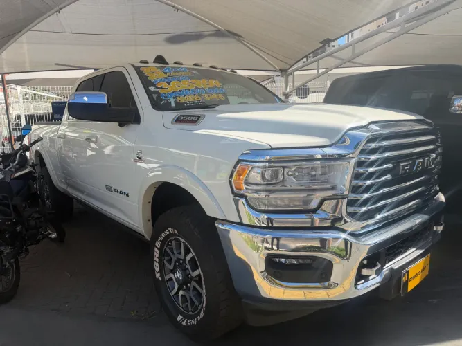 Ram 3500 Limited Longhorn 6.7 TB CD Diesel 2022