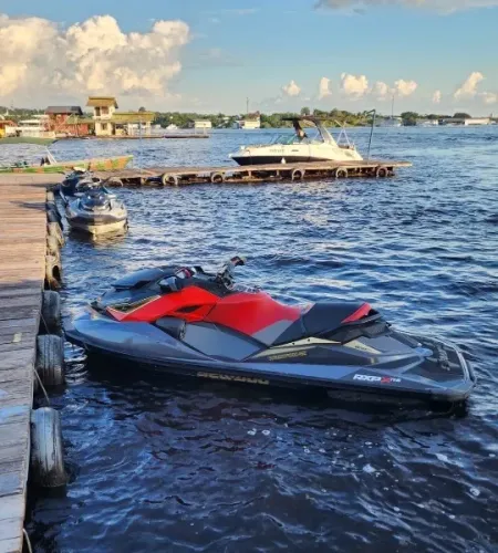 Jet-ski