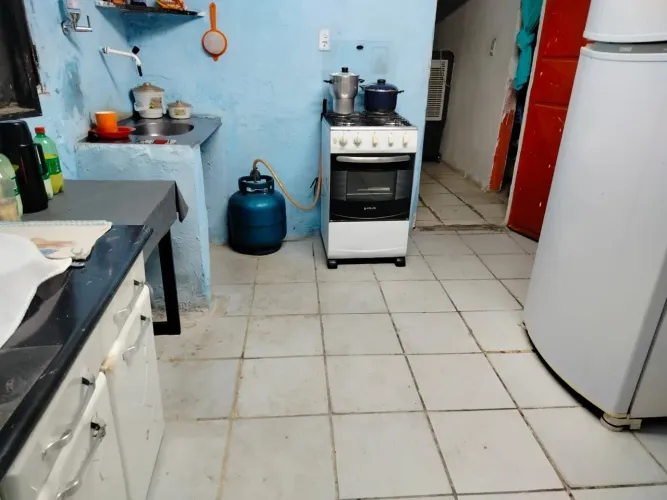 Vende-se casa no promorar