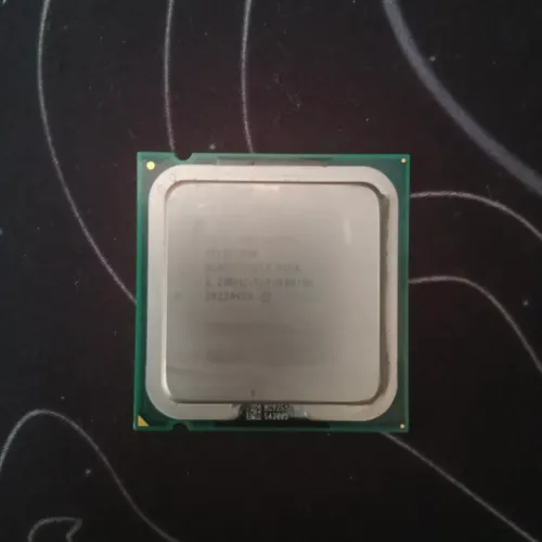 Processador Intel Celeron 450 2.2GHz LGA775 - SLAFZ