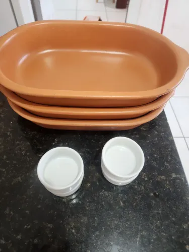 Vendo Louças de Cerâmica