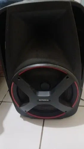 Caixa amplificada.