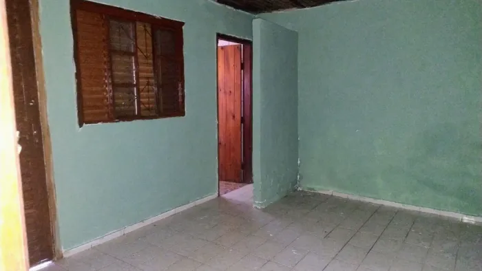 Vende se casa de veraneio na represa de Avaré