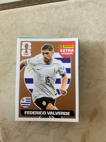 Figurinha legend valverde bronze